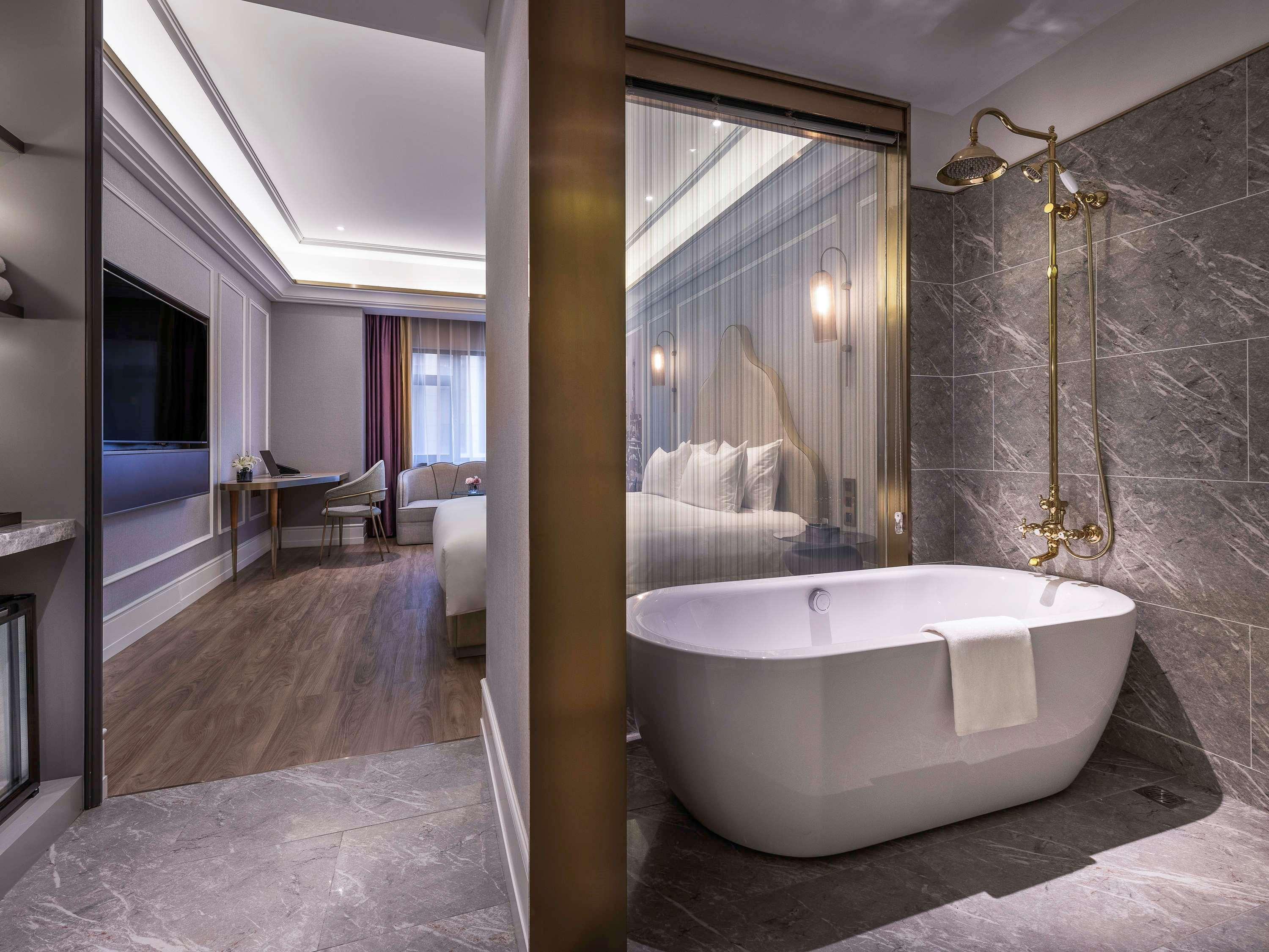 Mercure Shanghai Jiuting Exterior photo