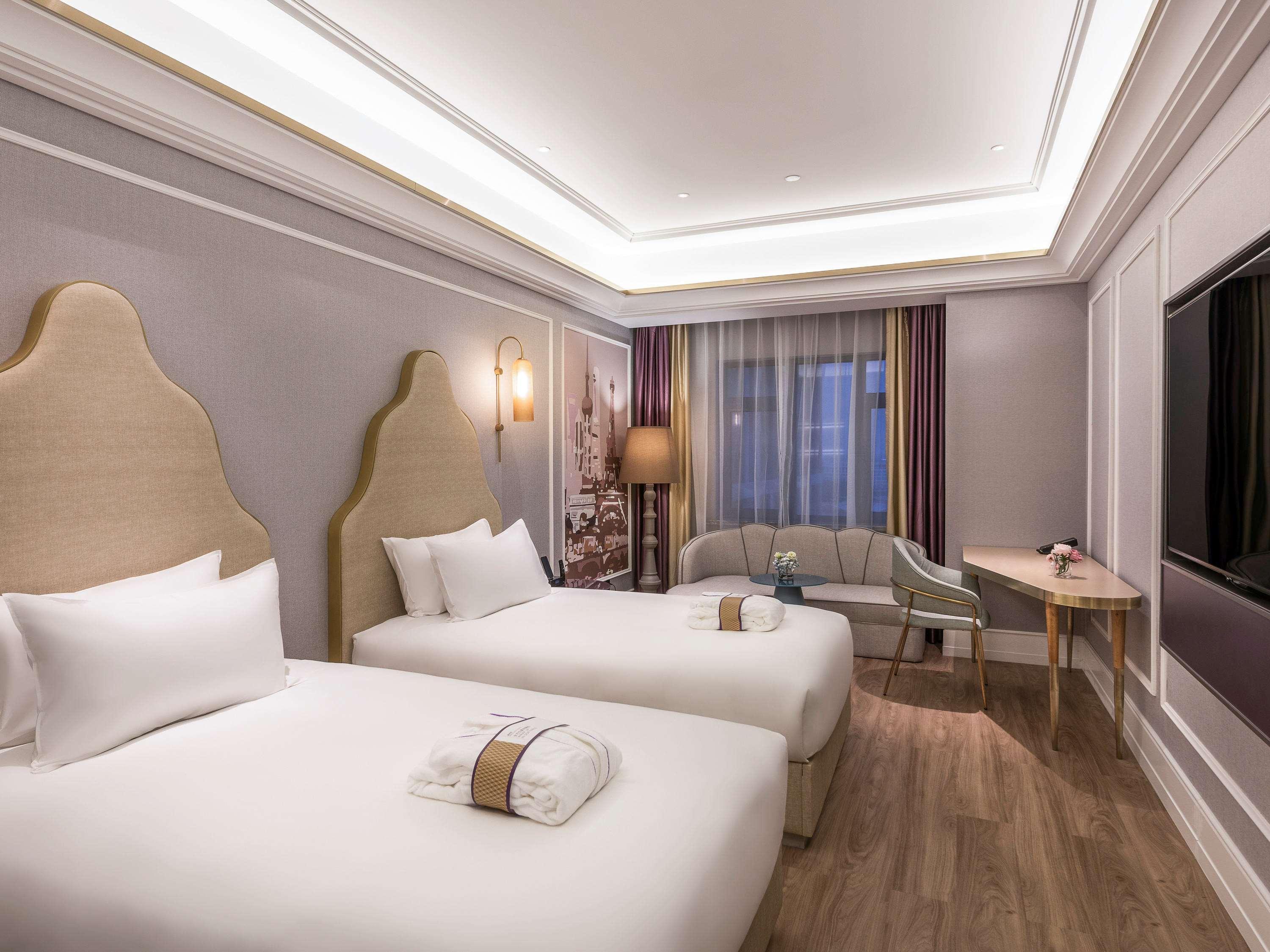 Mercure Shanghai Jiuting Exterior photo
