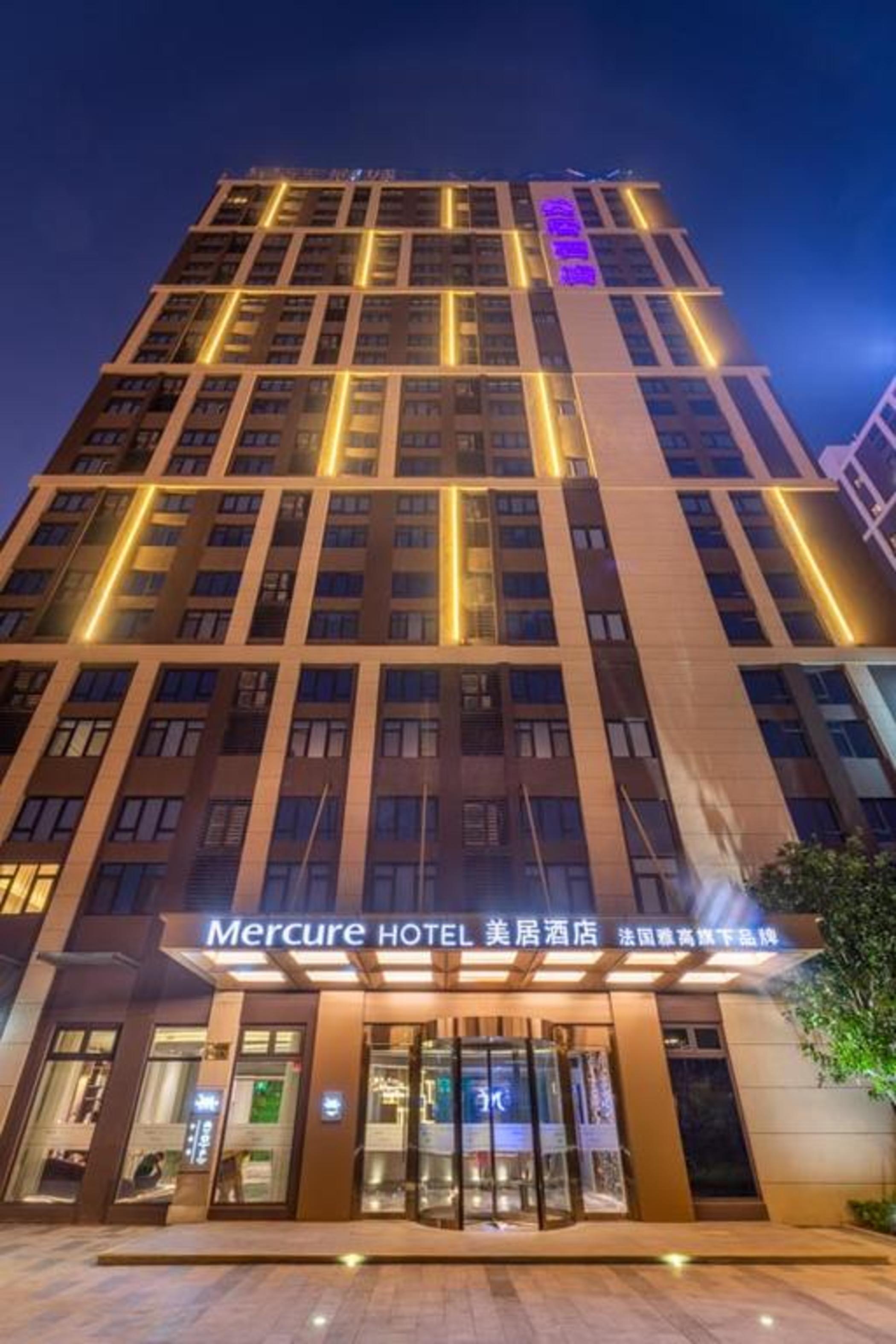 Mercure Shanghai Jiuting Exterior photo