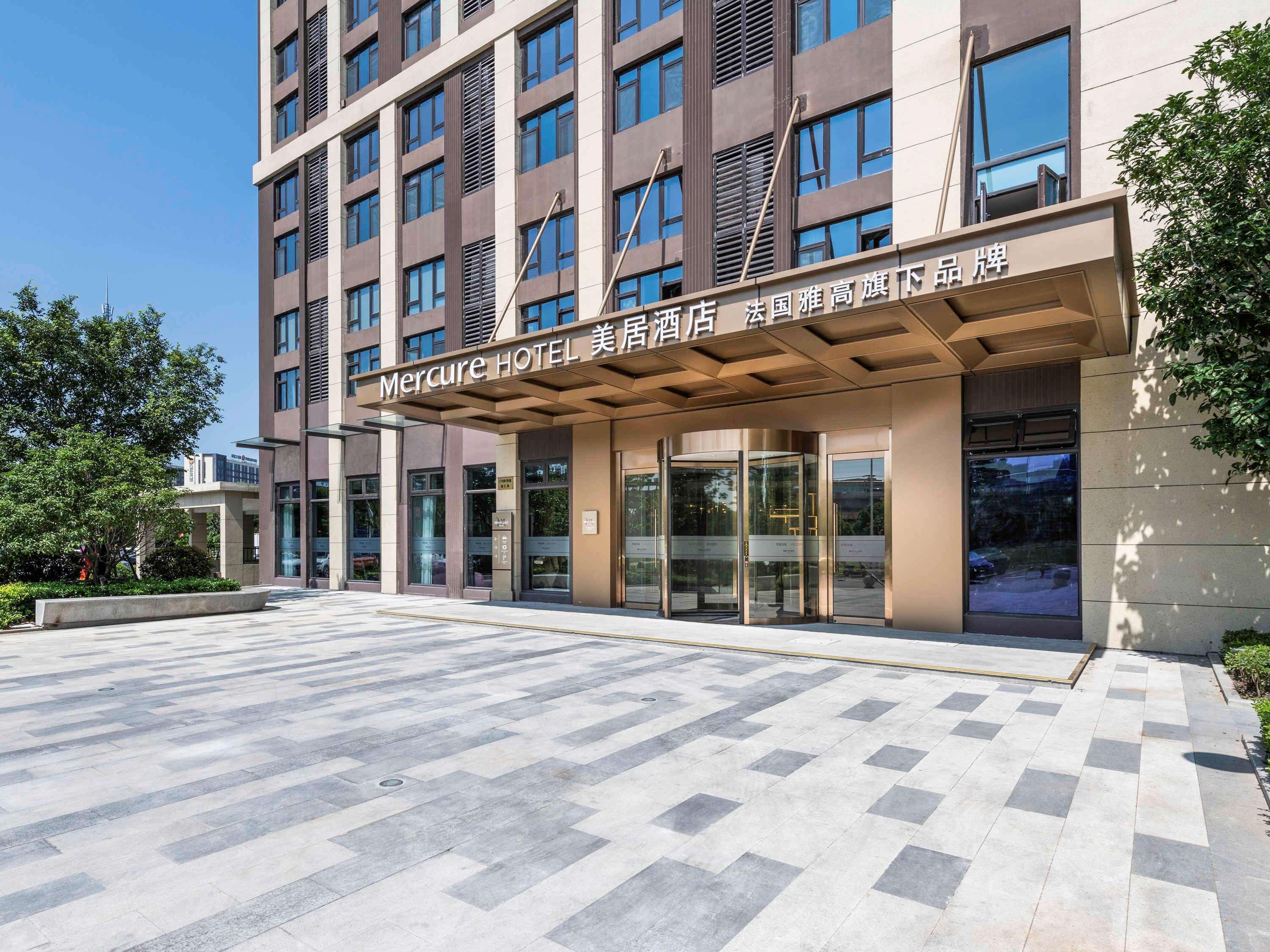 Mercure Shanghai Jiuting Exterior photo