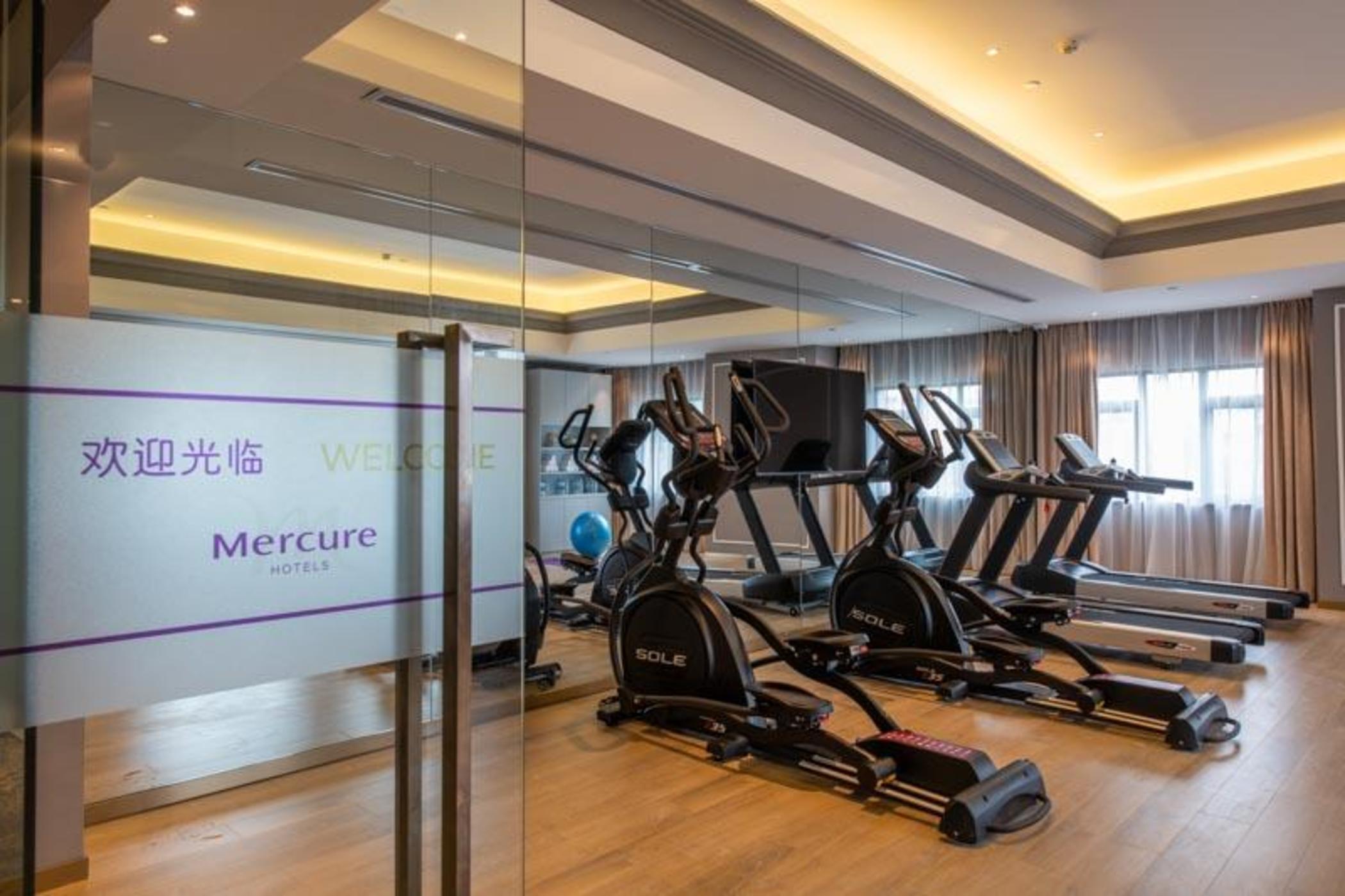 Mercure Shanghai Jiuting Exterior photo