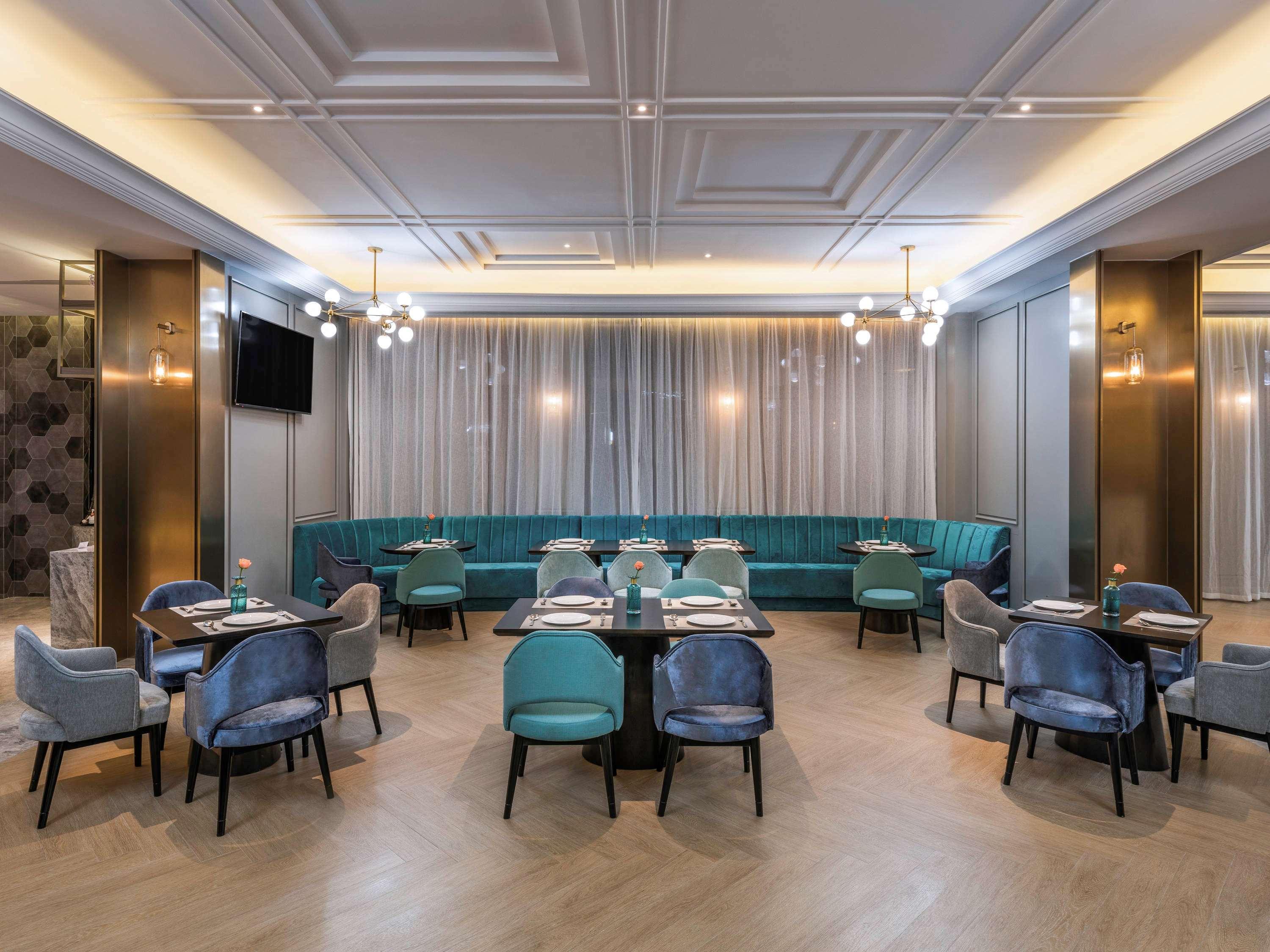Mercure Shanghai Jiuting Exterior photo