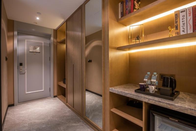 Mercure Shanghai Jiuting Exterior photo