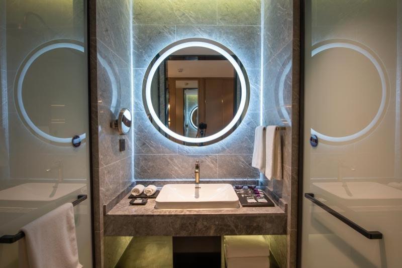 Mercure Shanghai Jiuting Exterior photo